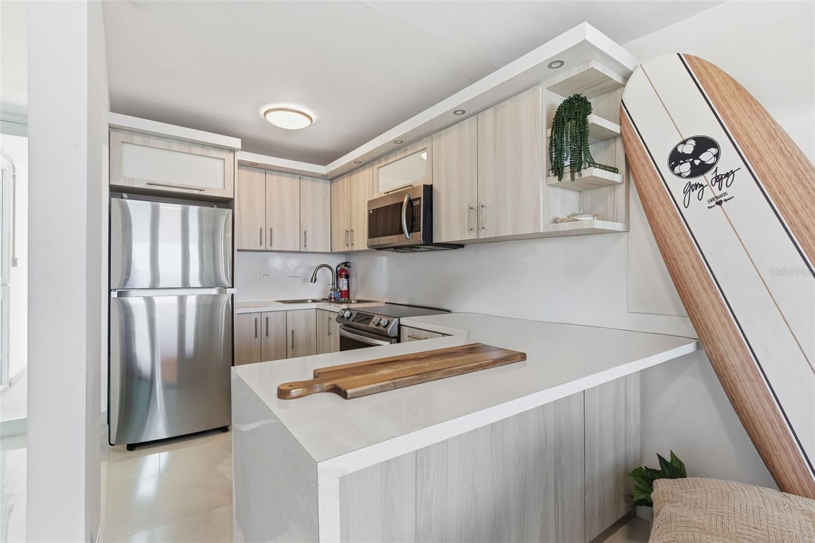 91 - E CALLE KENNEDY