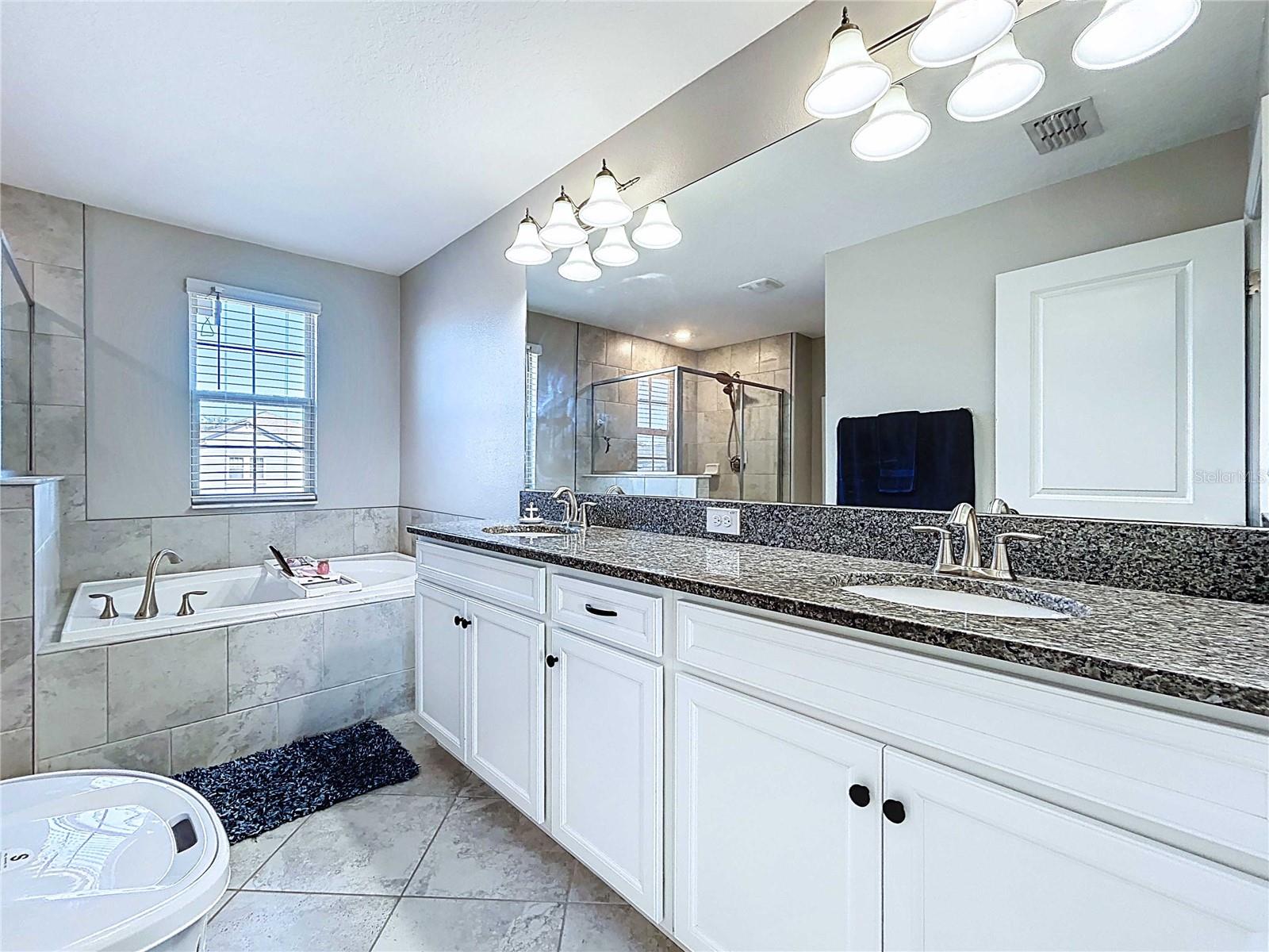 RIVERCREST LAKES - Residential