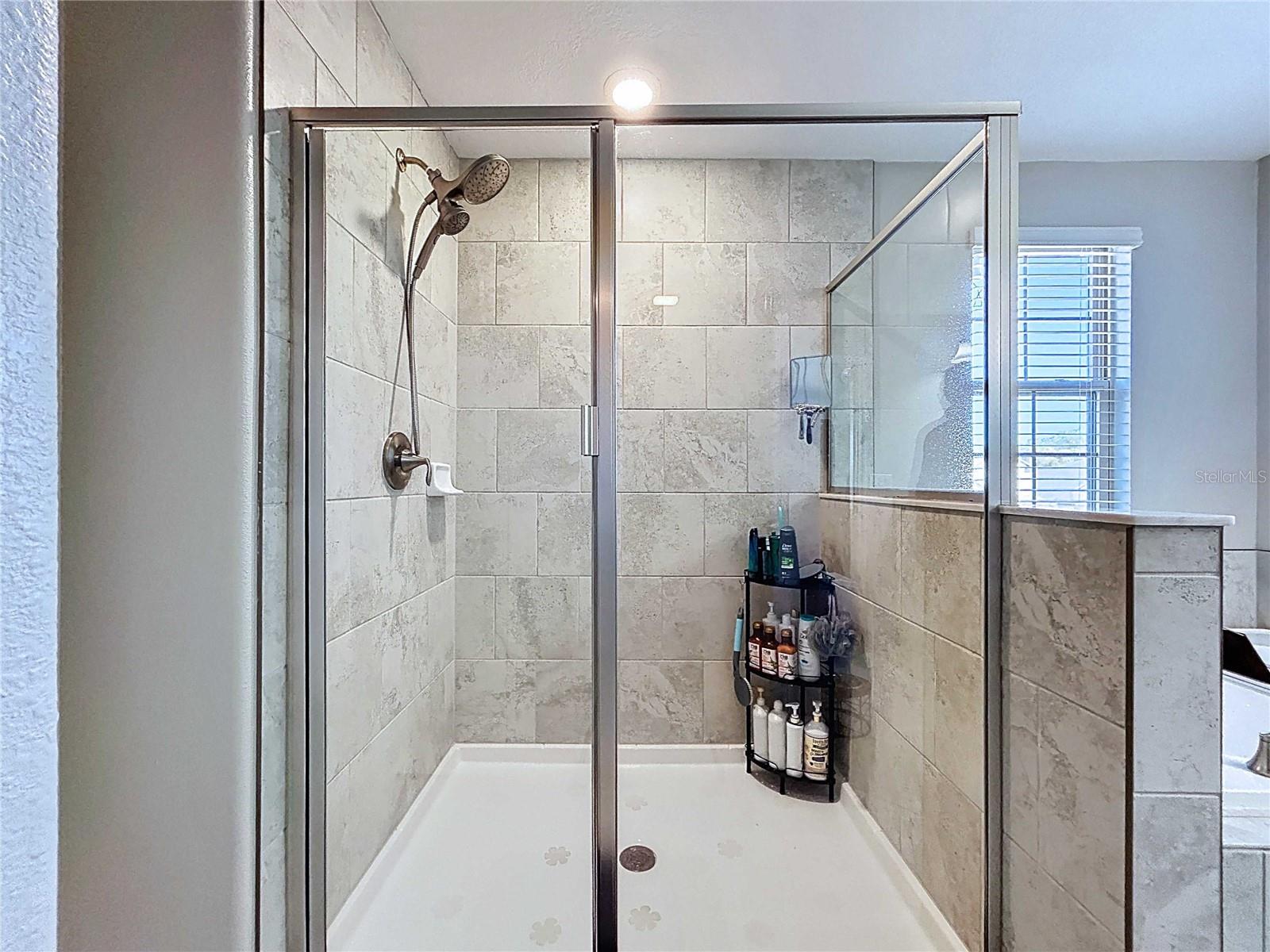 RIVERCREST LAKES - Residential