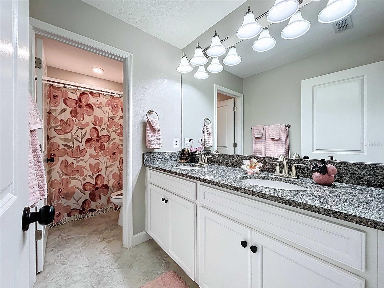 RIVERCREST LAKES - Residential