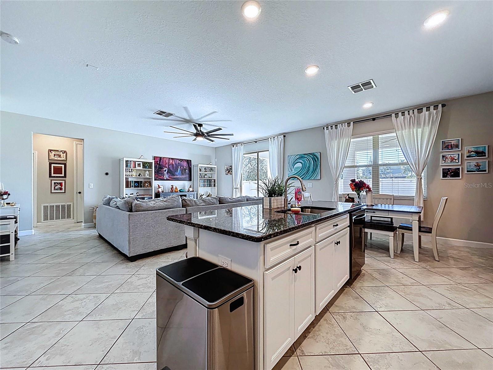 RIVERCREST LAKES - Residential