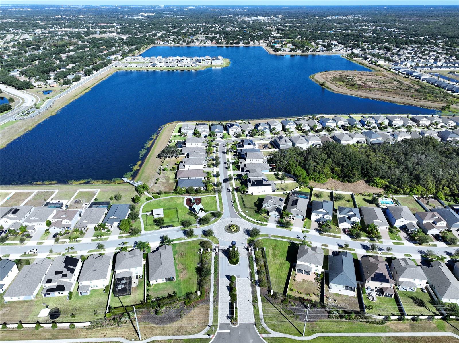 RIVERCREST LAKES - Residential