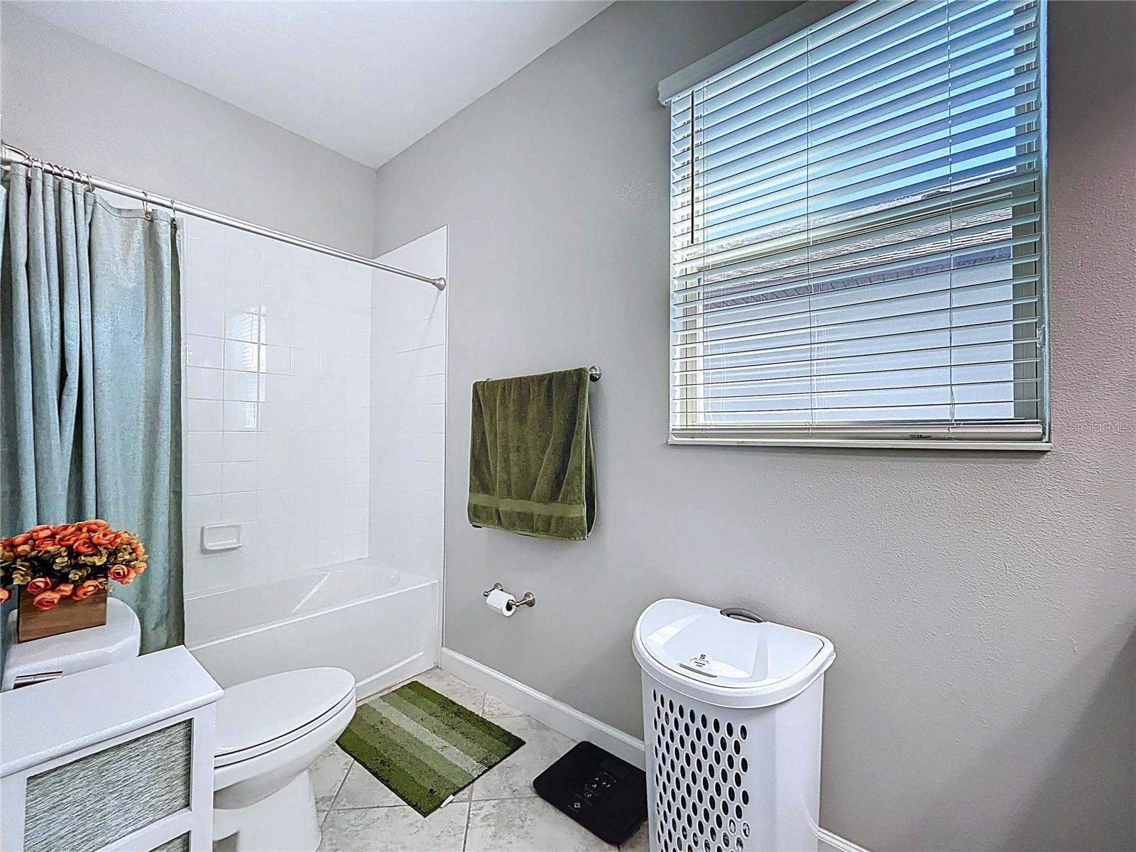 RIVERCREST LAKES - Residential