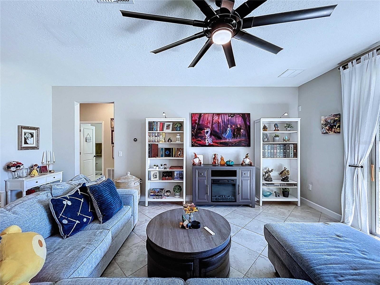 RIVERCREST LAKES - Residential