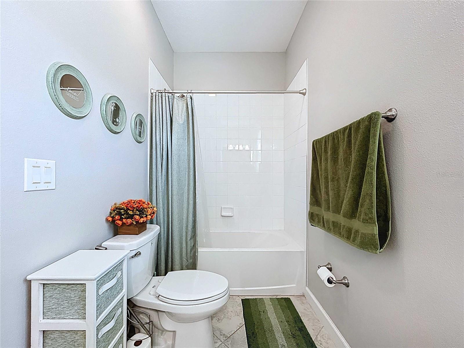 RIVERCREST LAKES - Residential