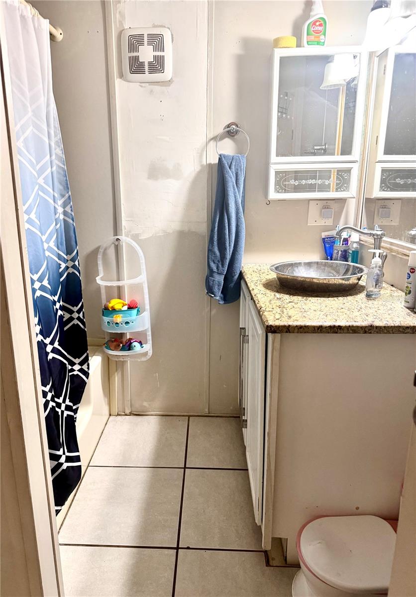 LAKE KATHRYN PARK 4TH ADD - Residential