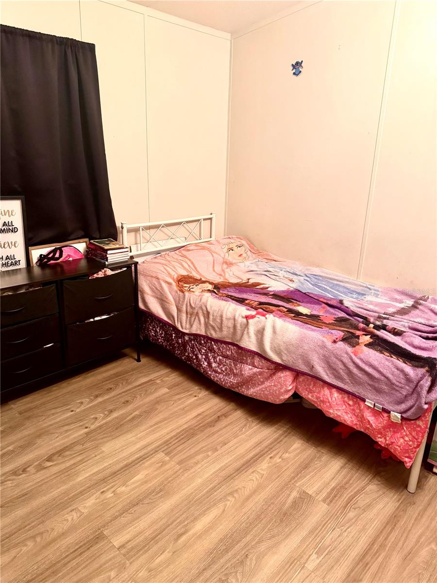 LAKE KATHRYN PARK 4TH ADD - Residential