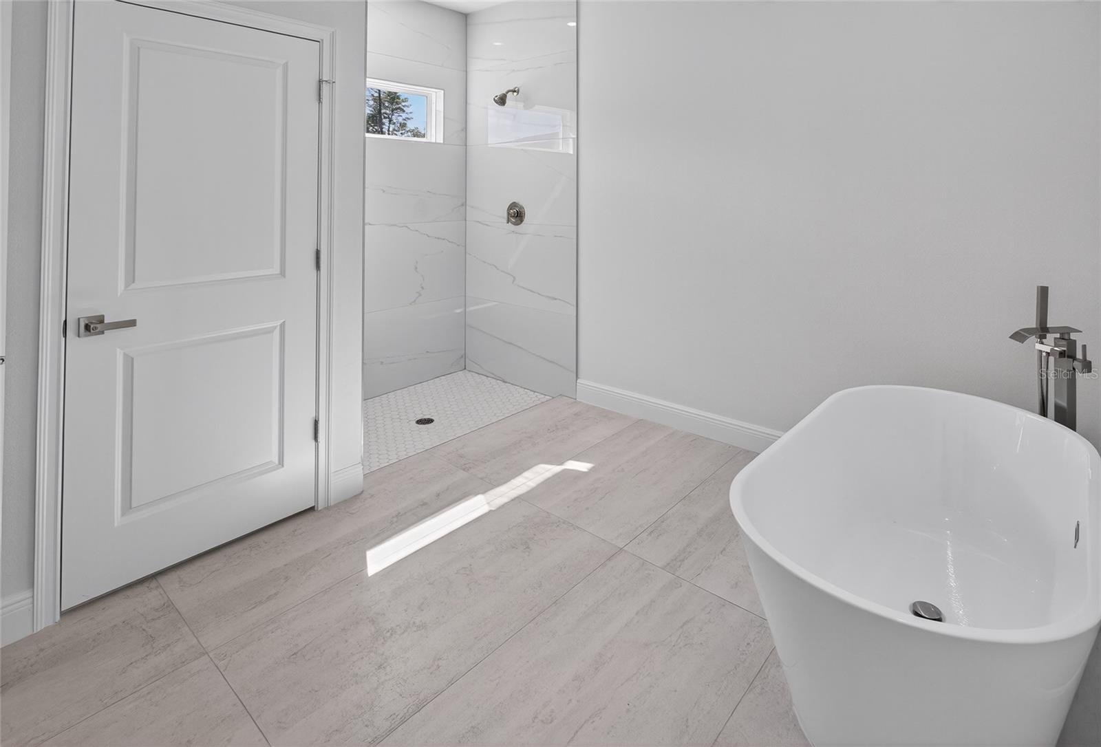 MARION OAKS - Residential