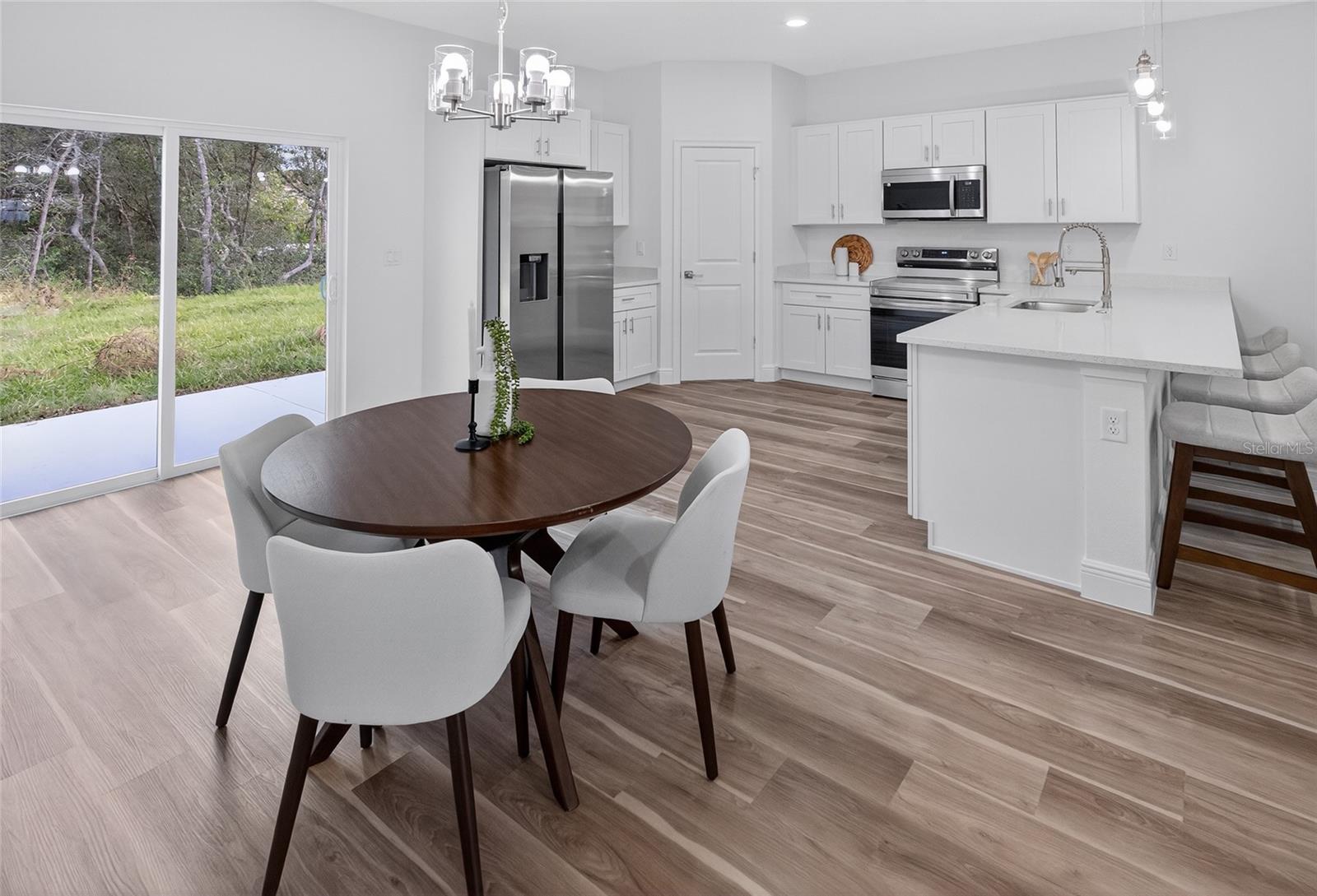 MARION OAKS - Residential