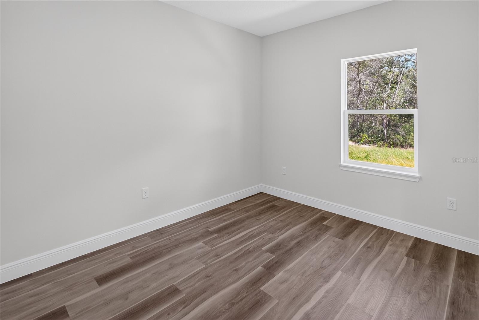 MARION OAKS - Residential