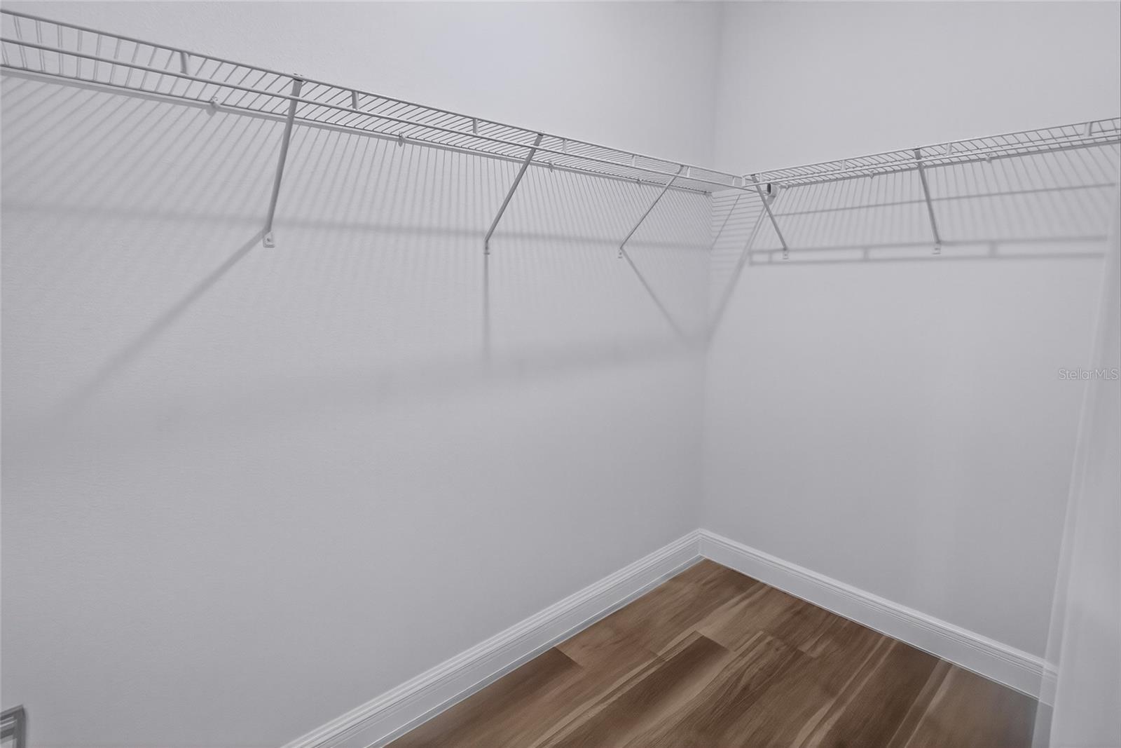 MARION OAKS - Residential