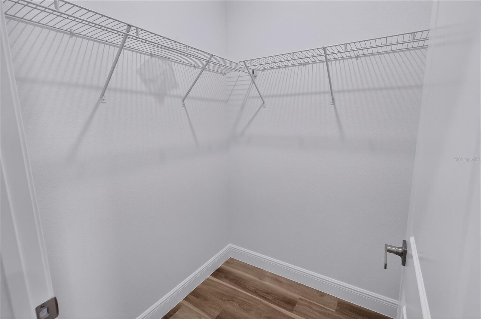 MARION OAKS - Residential