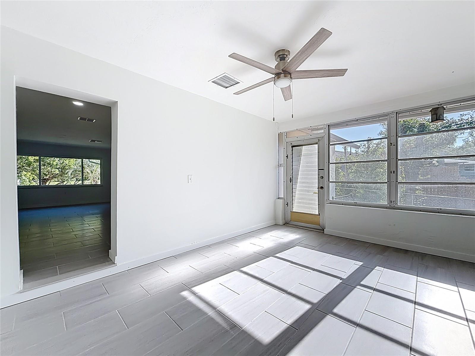 BEVERLY HILLS UNIT 06 SEC 02 - Residential