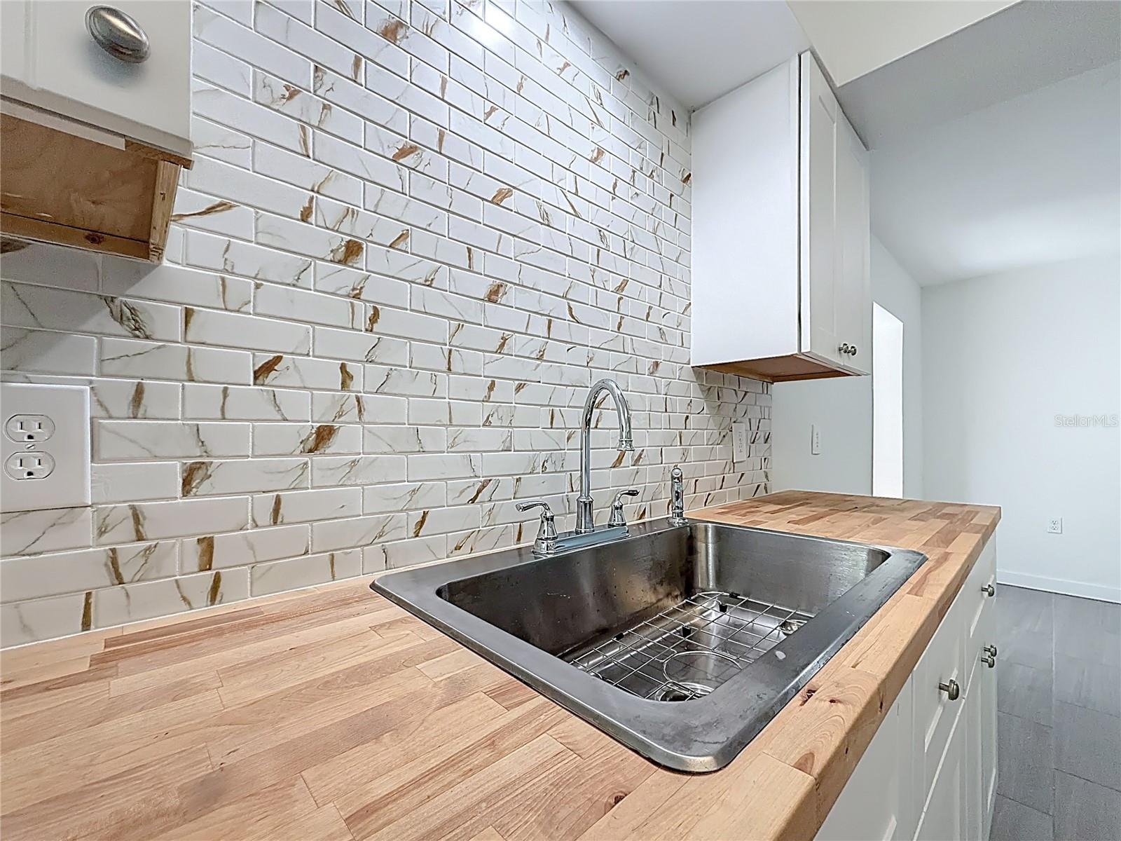 BEVERLY HILLS UNIT 06 SEC 02 - Residential