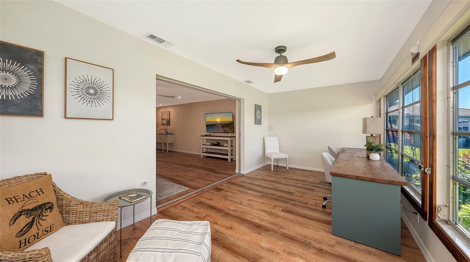 VILLAGE GREEN OF BRADENTON SEC 5 - Residential