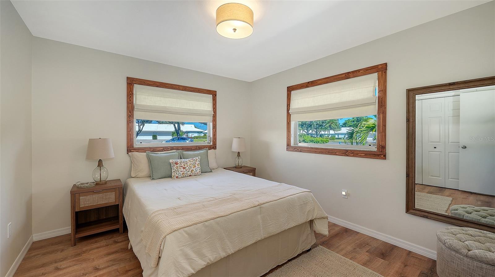 VILLAGE GREEN OF BRADENTON SEC 5 - Residential