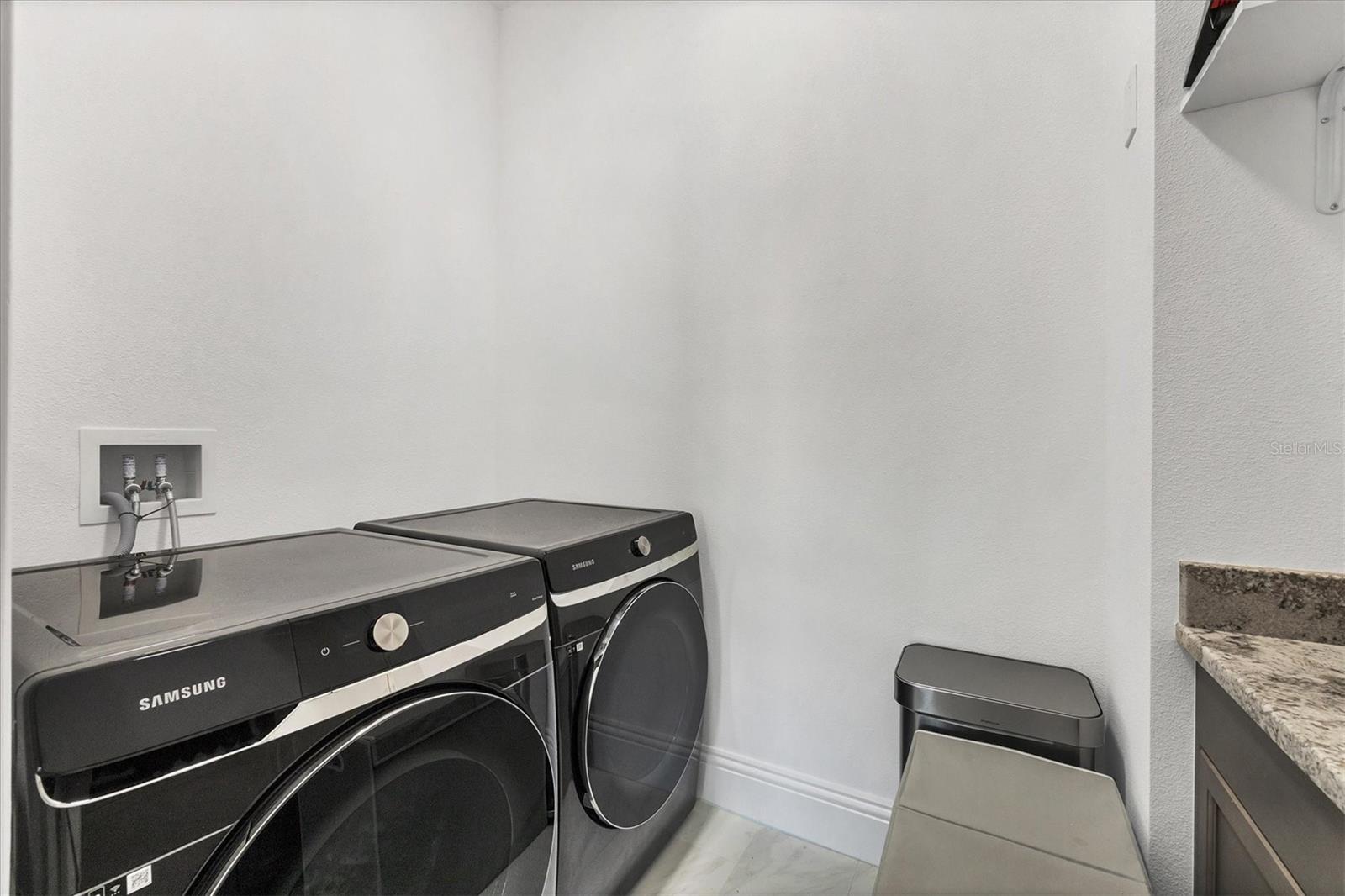 HIDDEN CREEK AT LAKEWOOD RANCH - Residential