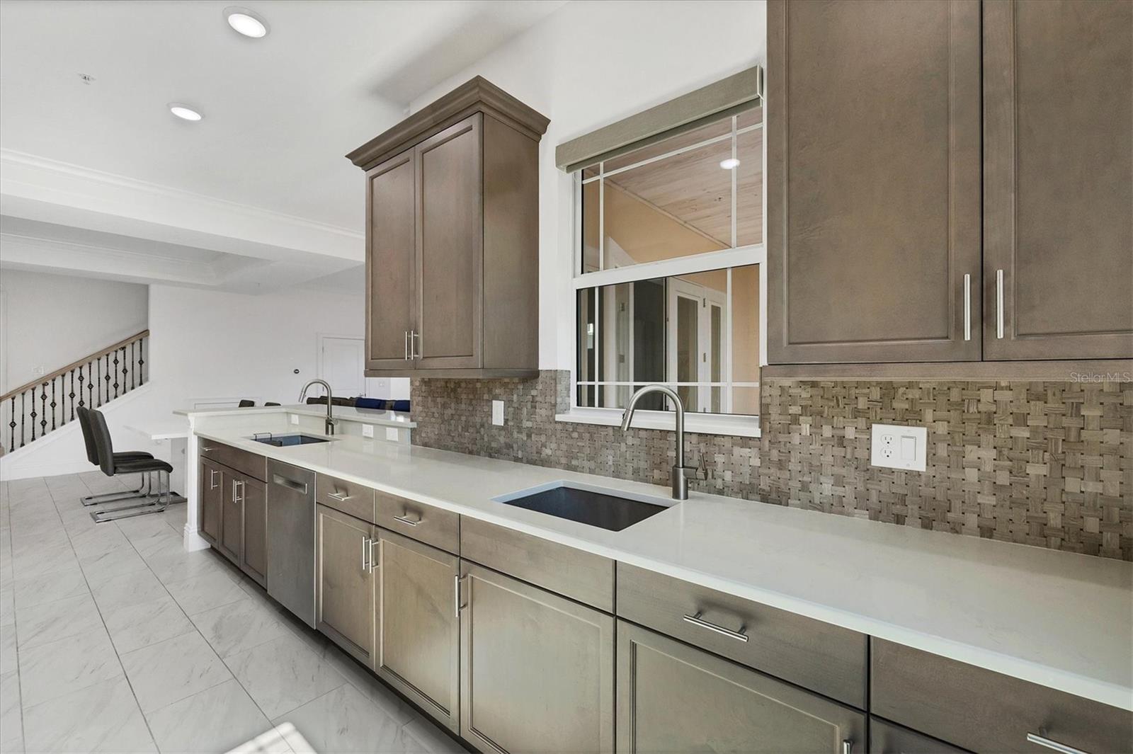 HIDDEN CREEK AT LAKEWOOD RANCH - Residential