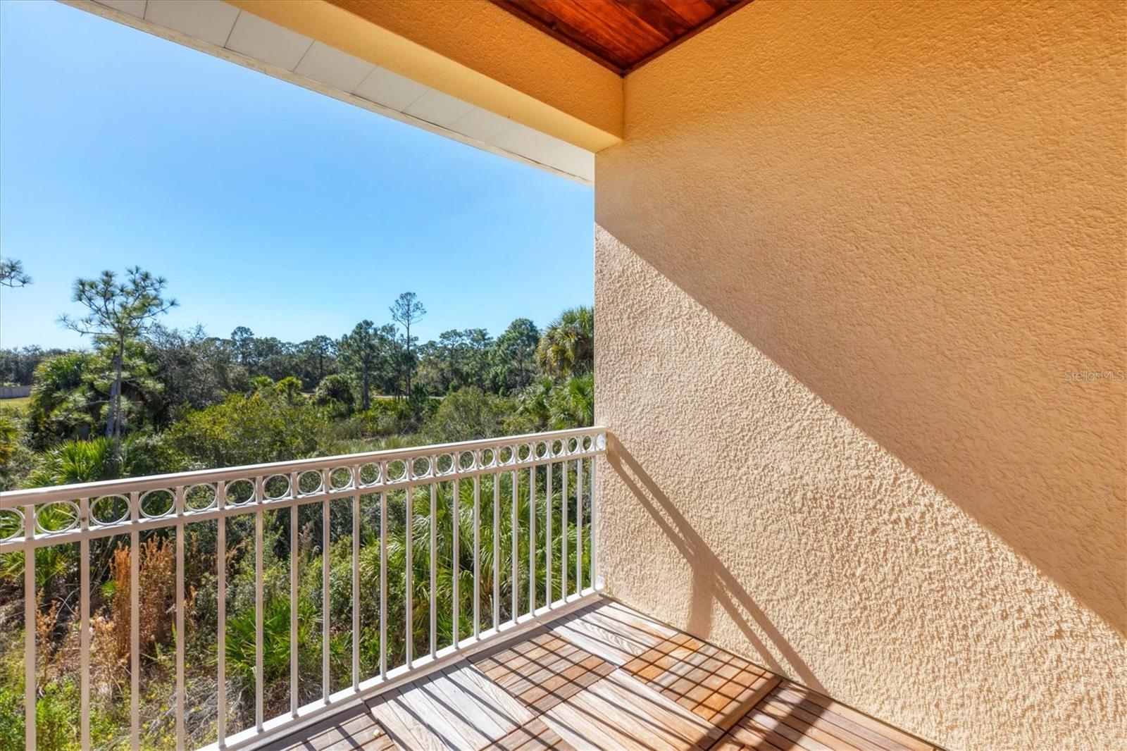 HIDDEN CREEK AT LAKEWOOD RANCH - Residential