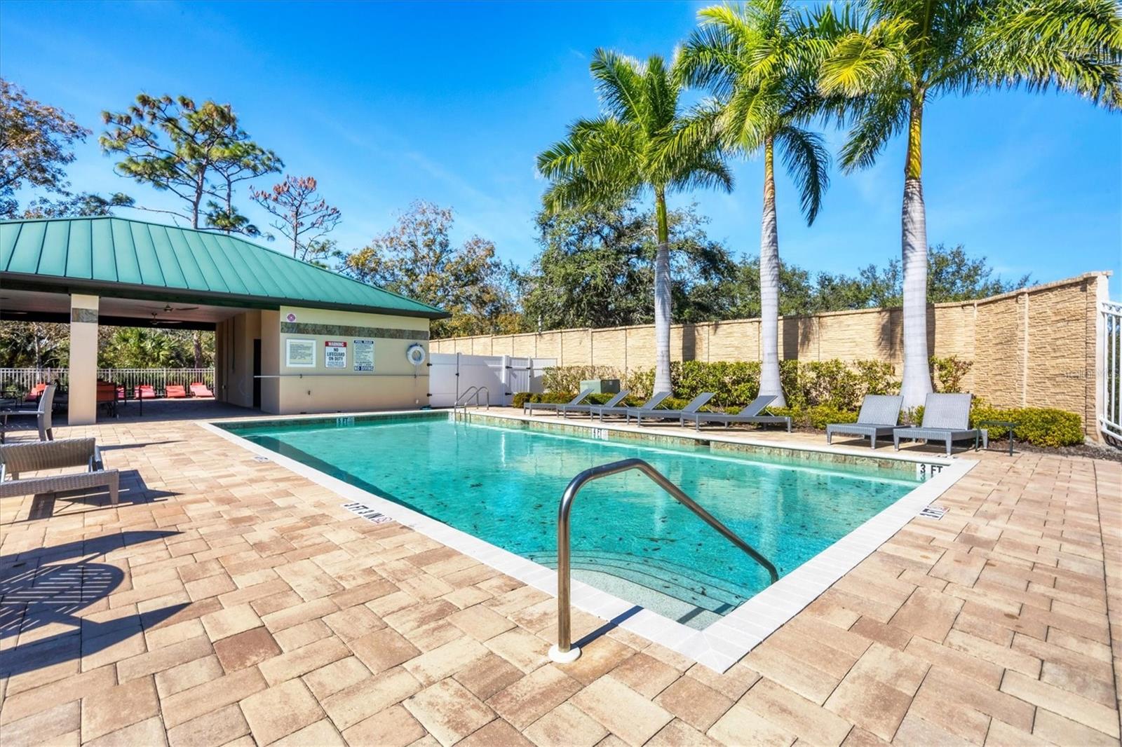HIDDEN CREEK AT LAKEWOOD RANCH - Residential