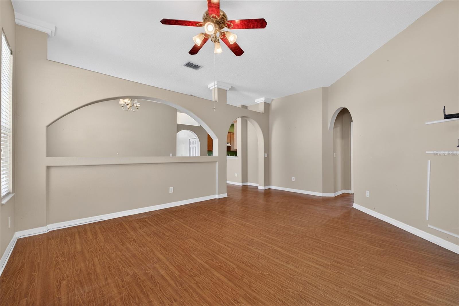 MINNEOLA HIGH POINTE PH 01 LT 01 - Residential