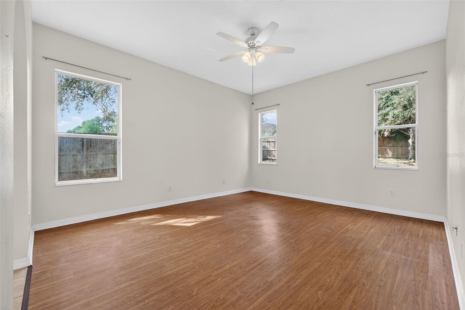 MINNEOLA HIGH POINTE PH 01 LT 01 - Residential