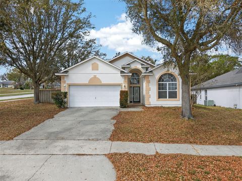 801 HIGH POINTE CIRCLE MINNEOLA FL 34715