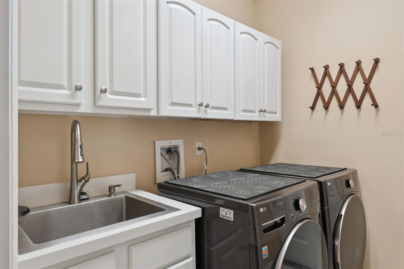 RESERVE AT TUSCAWILLA PH 1 THE - Residential