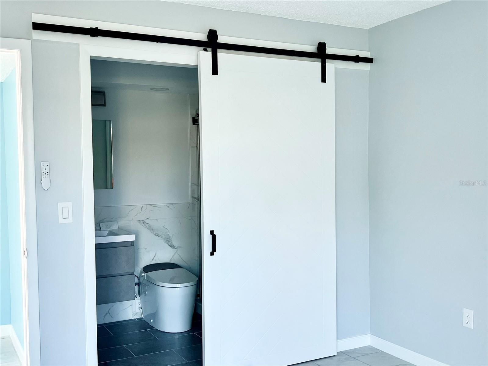 WHITNEY BEACH - Residential