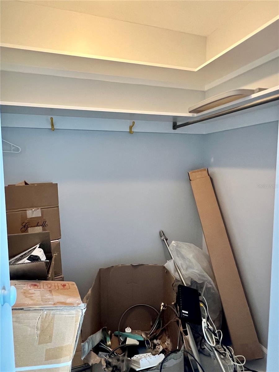 WHITNEY BEACH - Residential