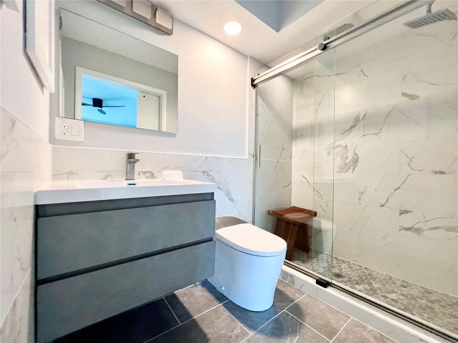 WHITNEY BEACH - Residential