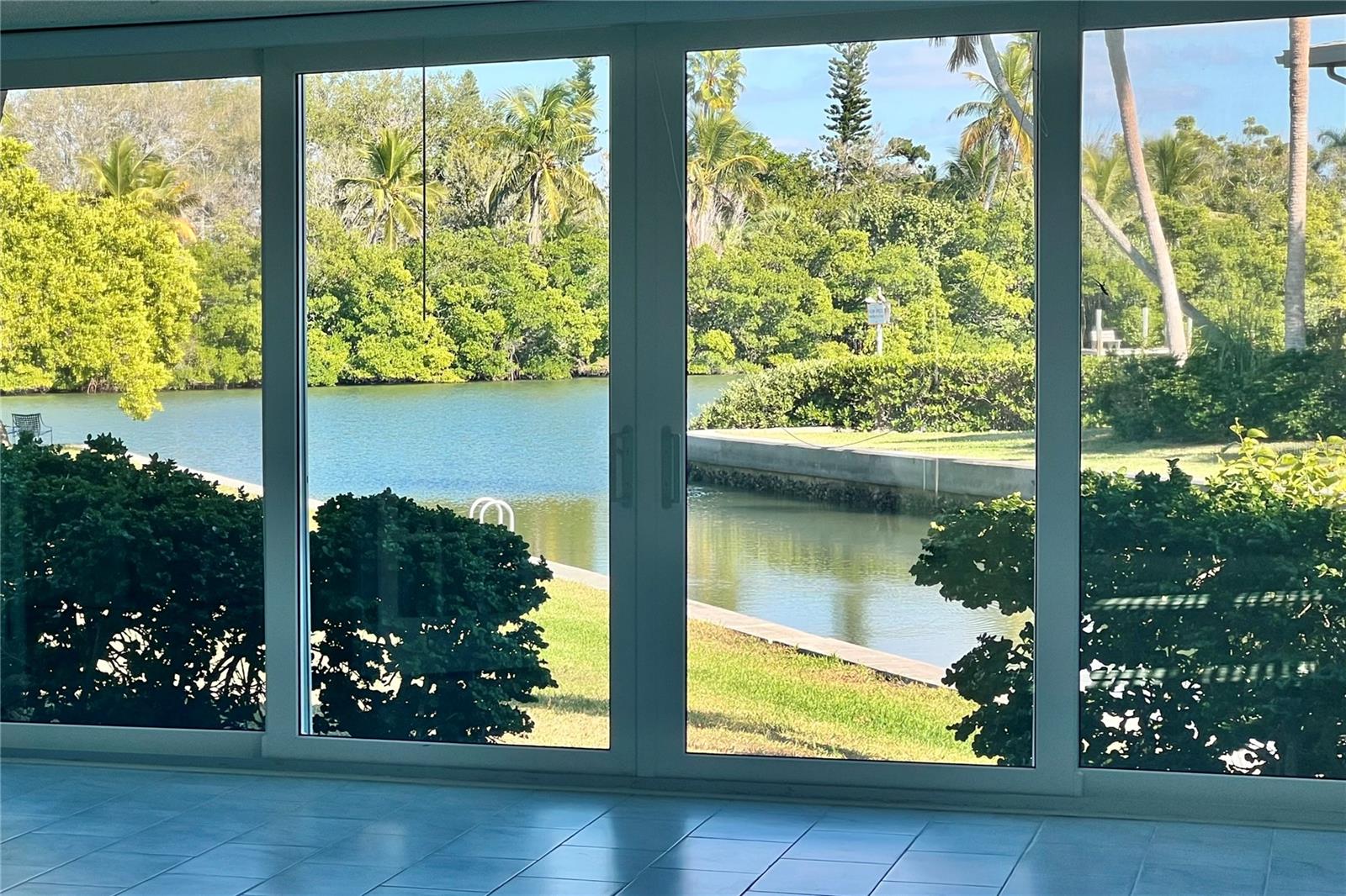 WHITNEY BEACH - Residential