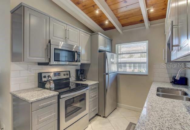 CASA MAR - Residential Lease