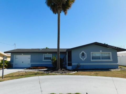Photo of 3105 SE 16th Place, Cape Coral, FL 33904 (MLS # K4903246)