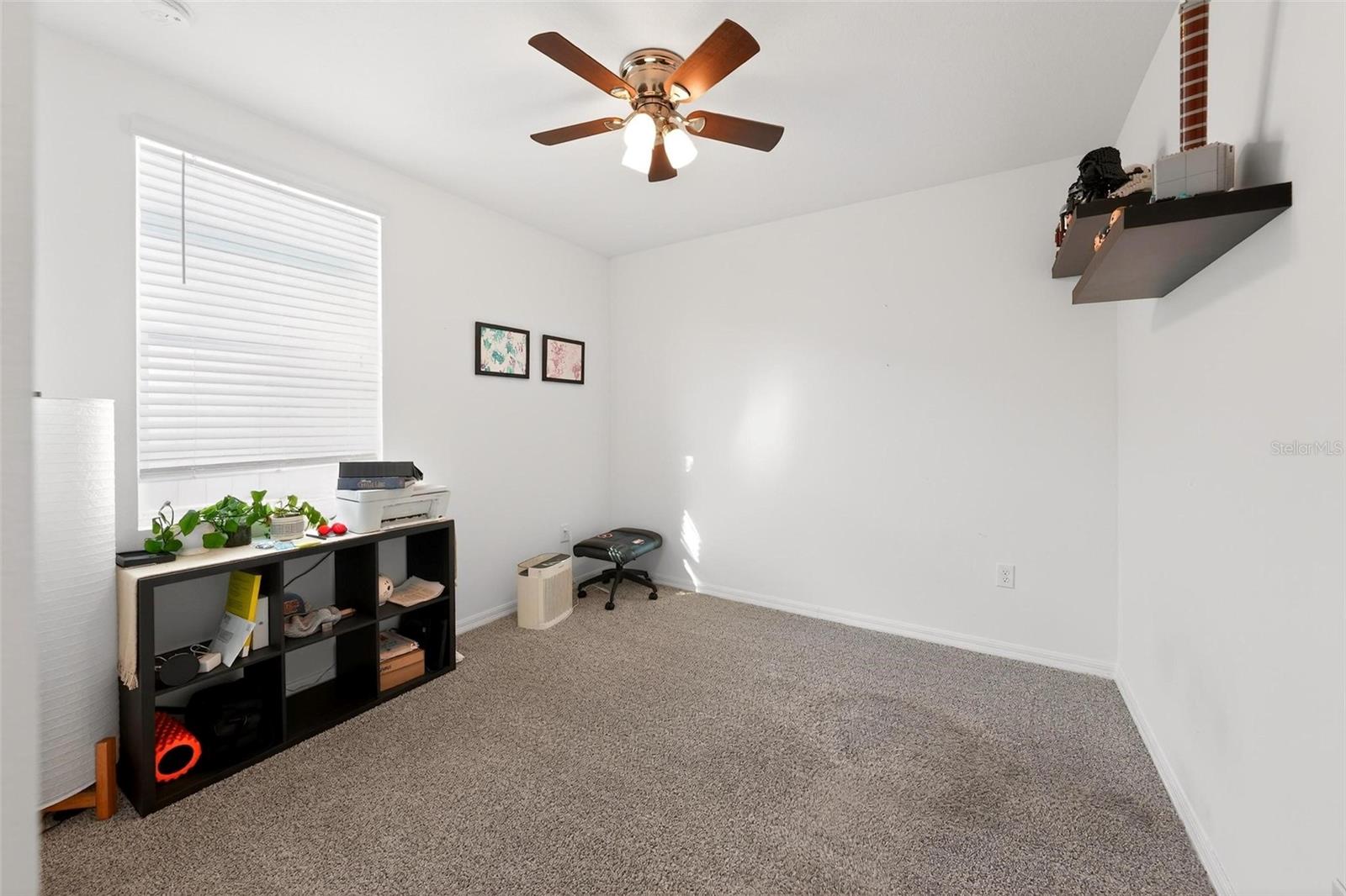 DEER RUN AT CROSSWINDS - Residential