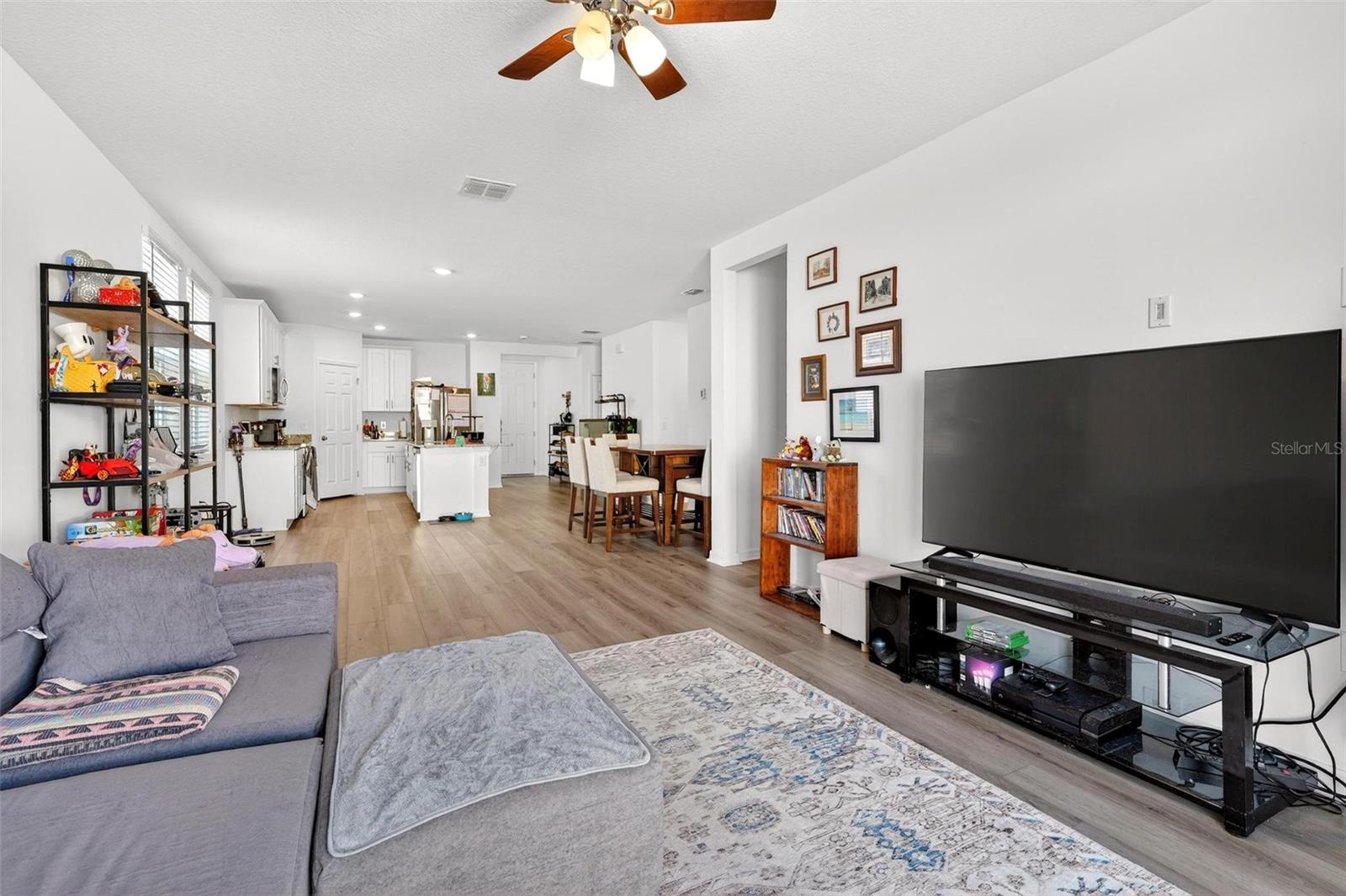 DEER RUN AT CROSSWINDS - Residential