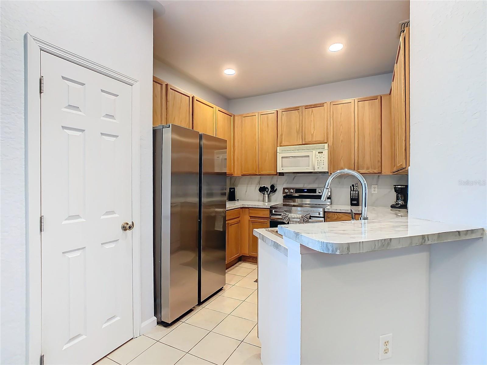 TRAFALGAR VILLAGE PH 1 - Residential Lease