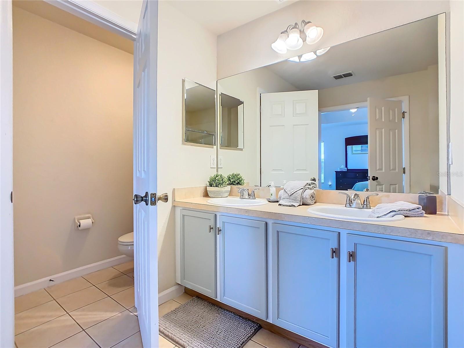 TRAFALGAR VILLAGE PH 1 - Residential Lease