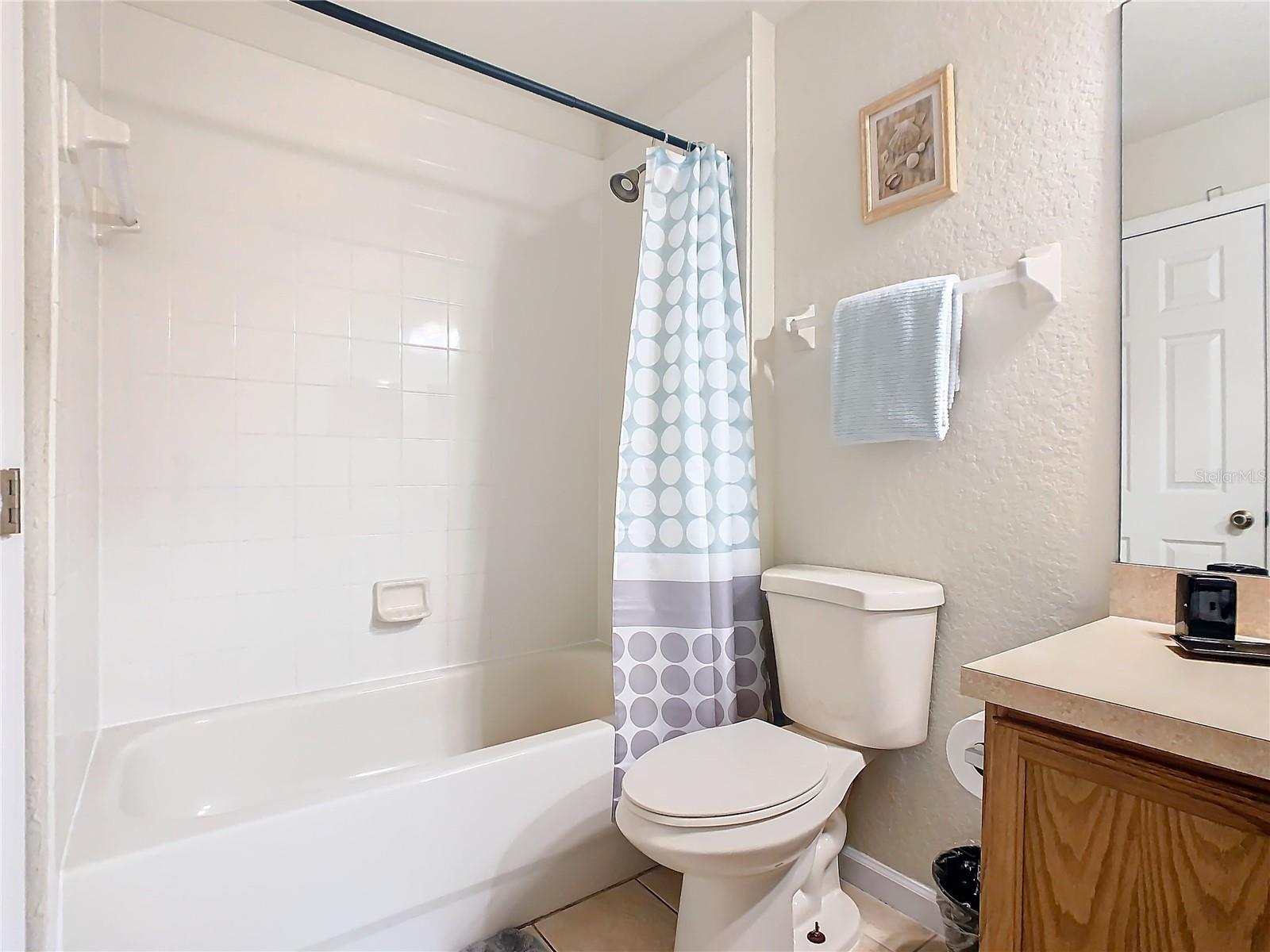 TRAFALGAR VILLAGE PH 1 - Residential Lease