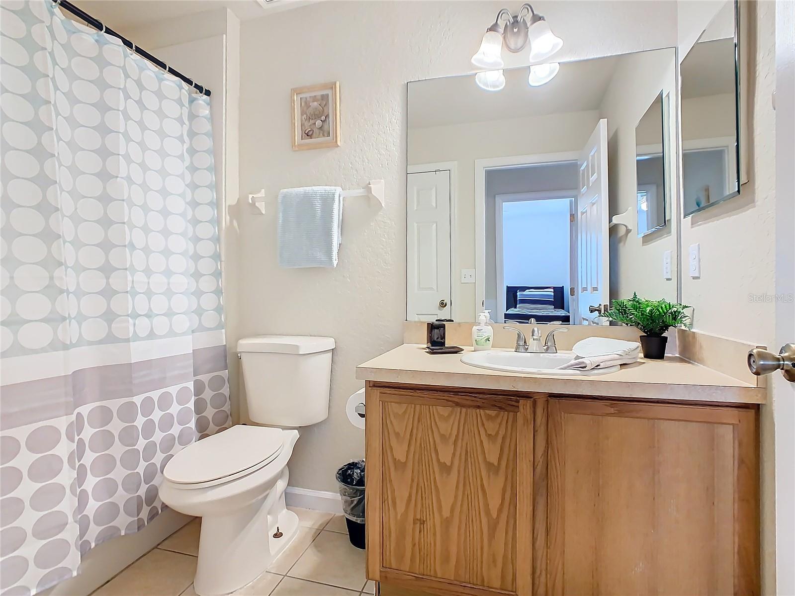 TRAFALGAR VILLAGE PH 1 - Residential Lease