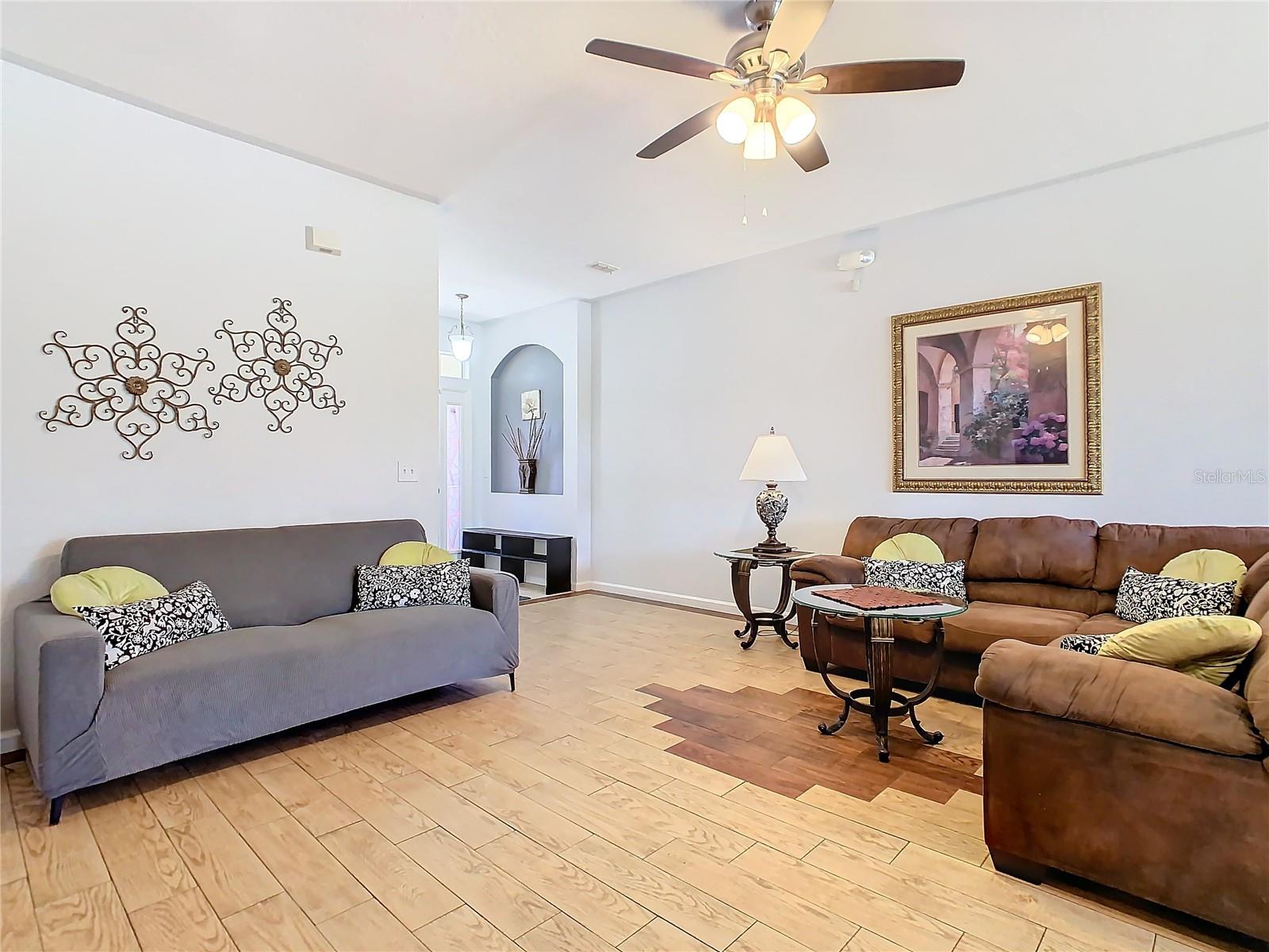 TRAFALGAR VILLAGE PH 1 - Residential Lease