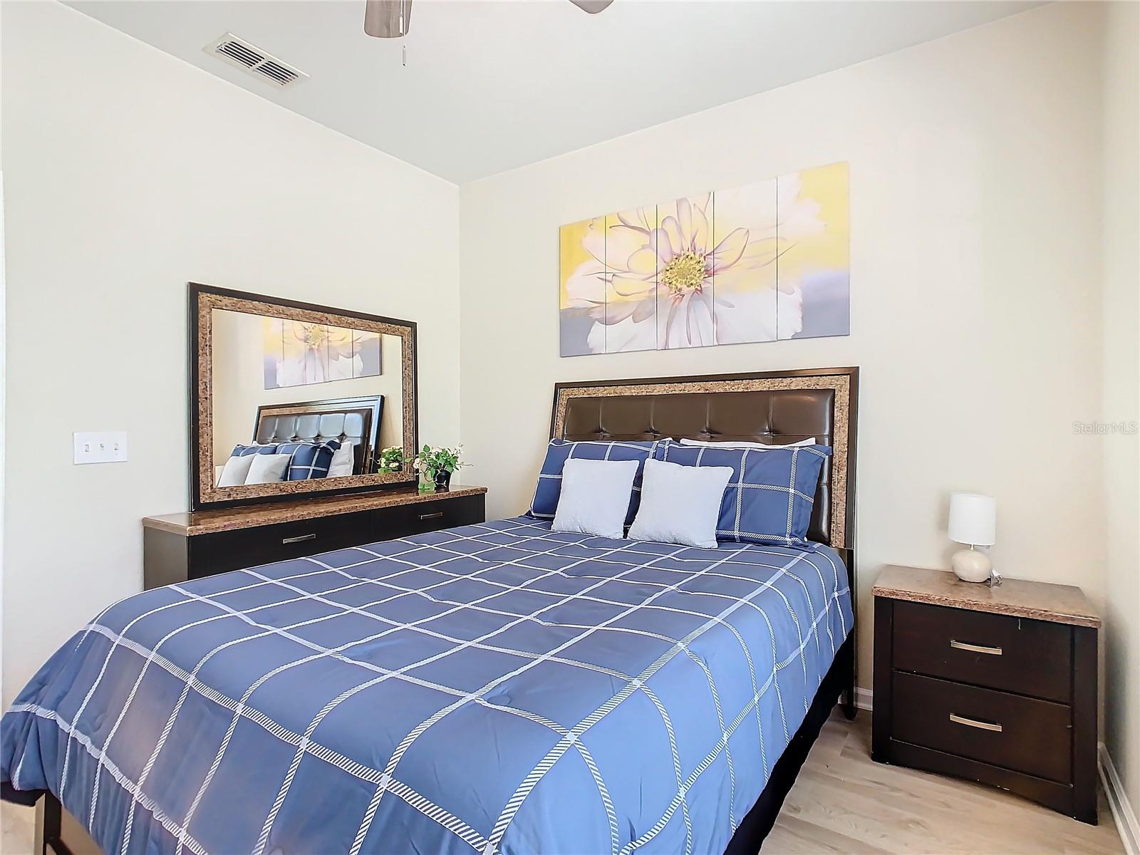 TRAFALGAR VILLAGE PH 1 - Residential Lease