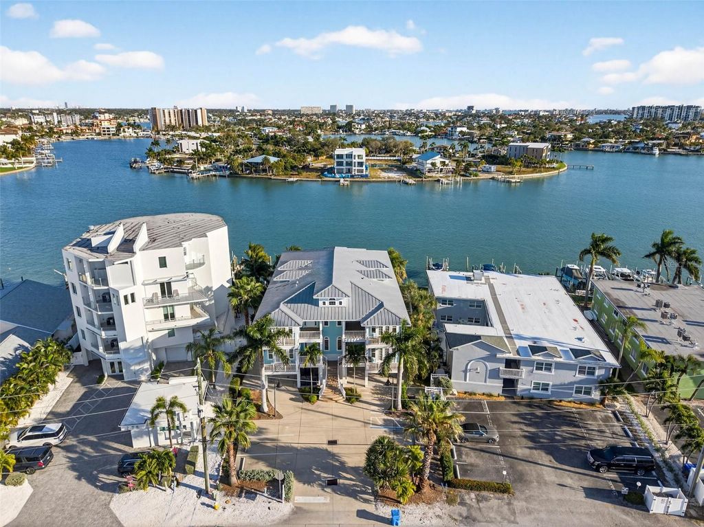 Photo of 255 104th Avenue, Treasure Island, FL 33706 (MLS # TB8482120)