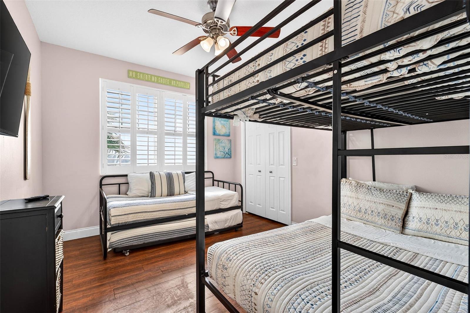 TREASURE ISLAND CITY OF - Residential Income