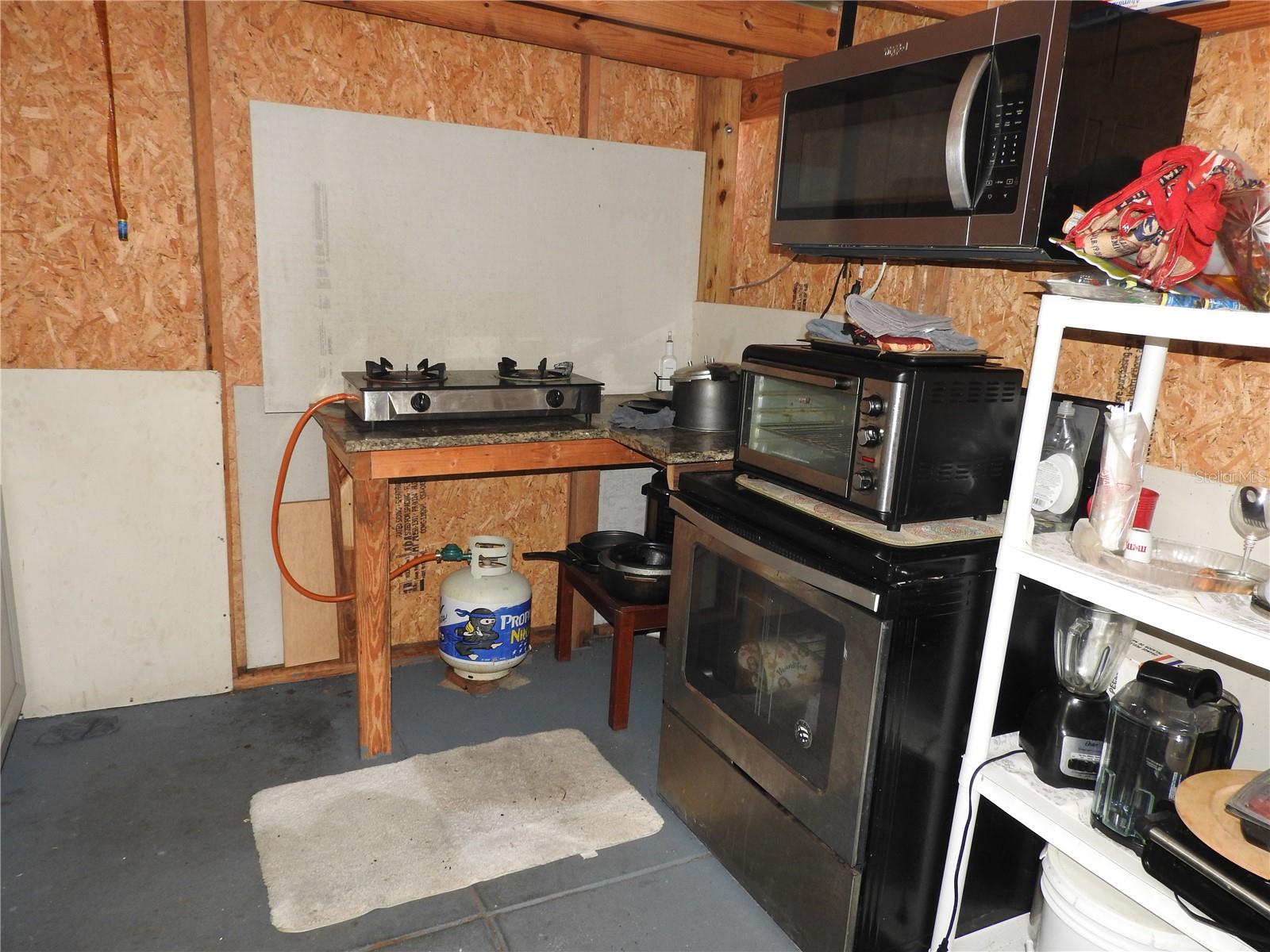 HOLIDAY LAKE ESTATES - Residential