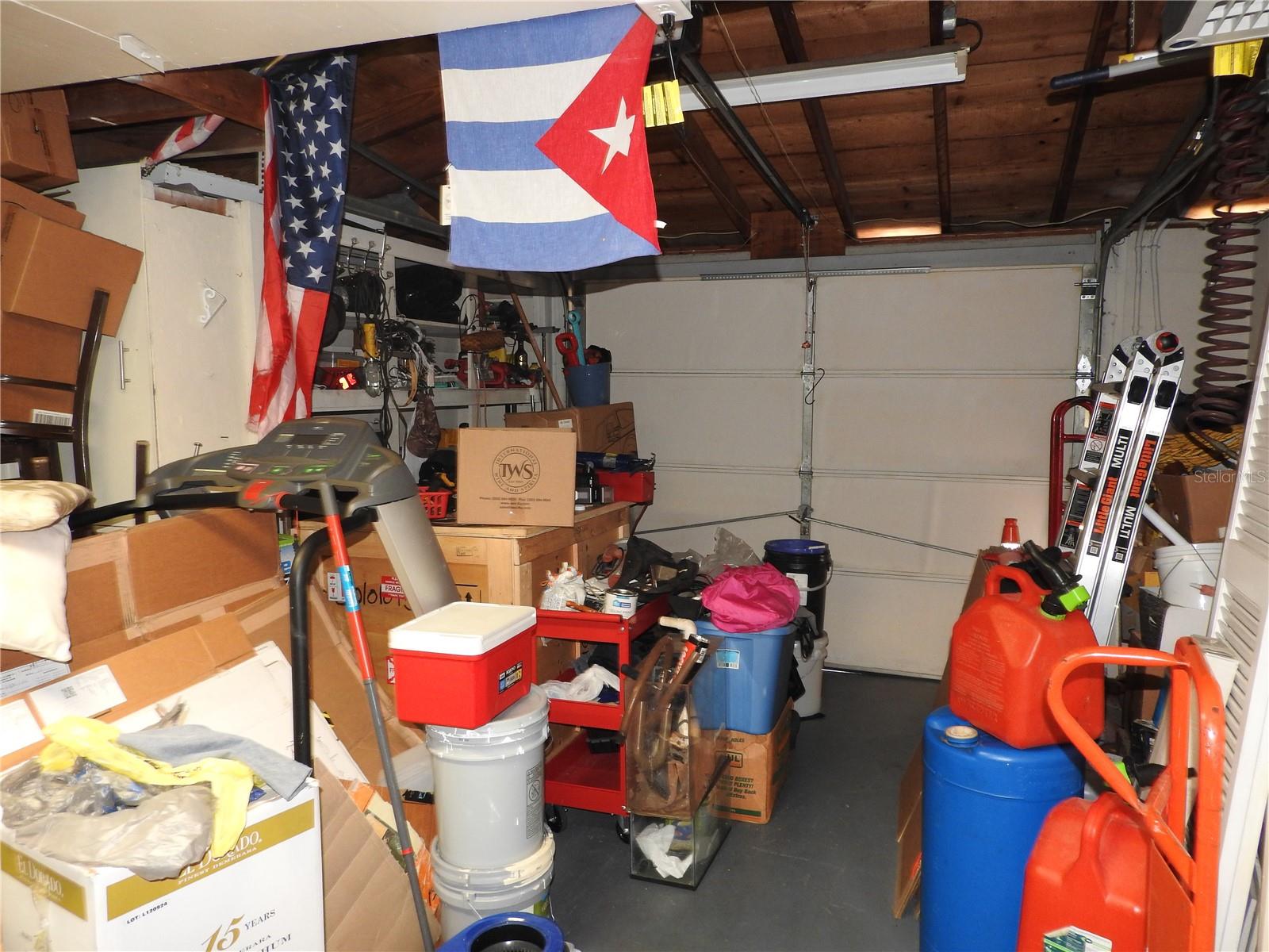 HOLIDAY LAKE ESTATES - Residential