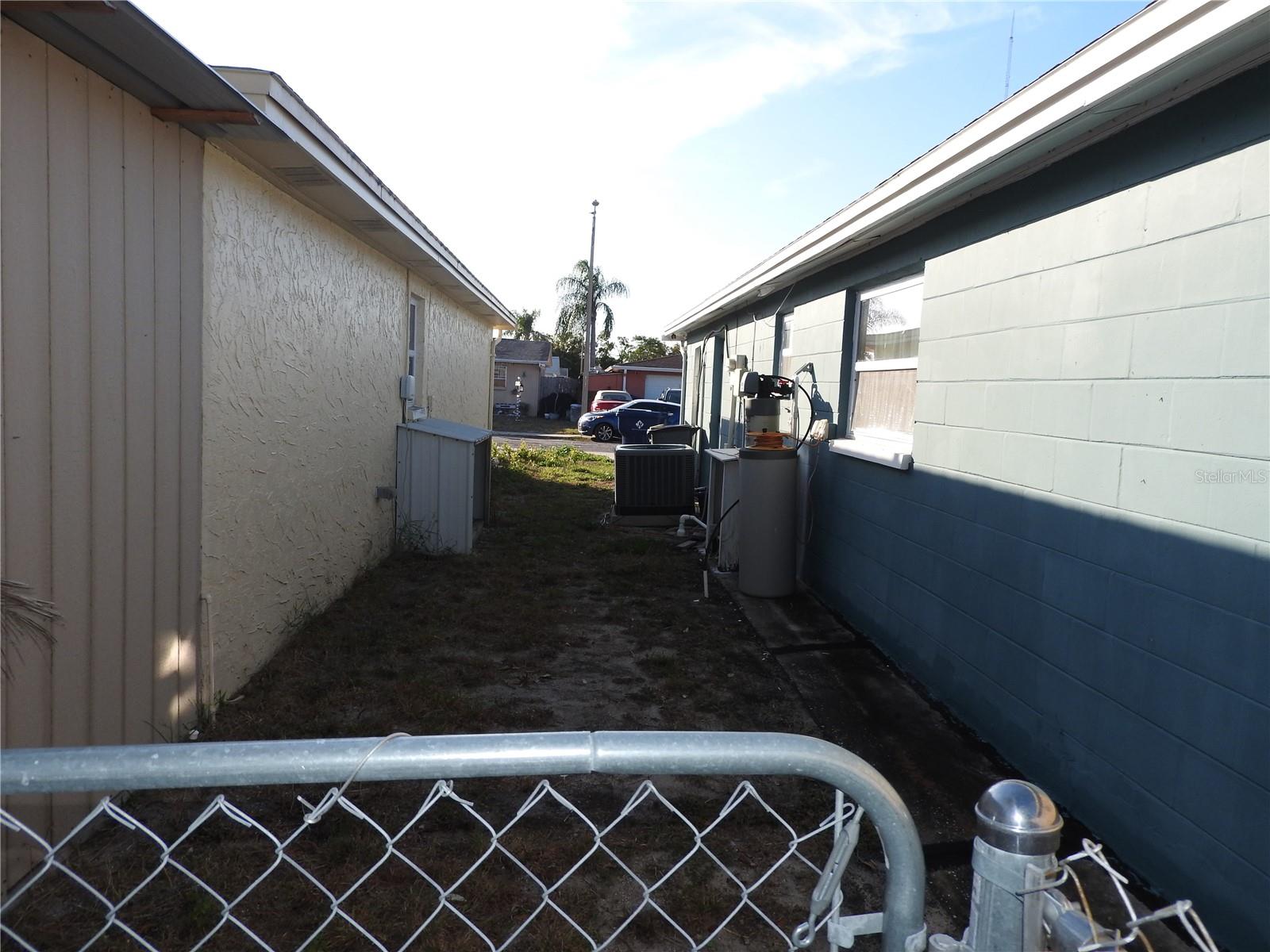 HOLIDAY LAKE ESTATES - Residential