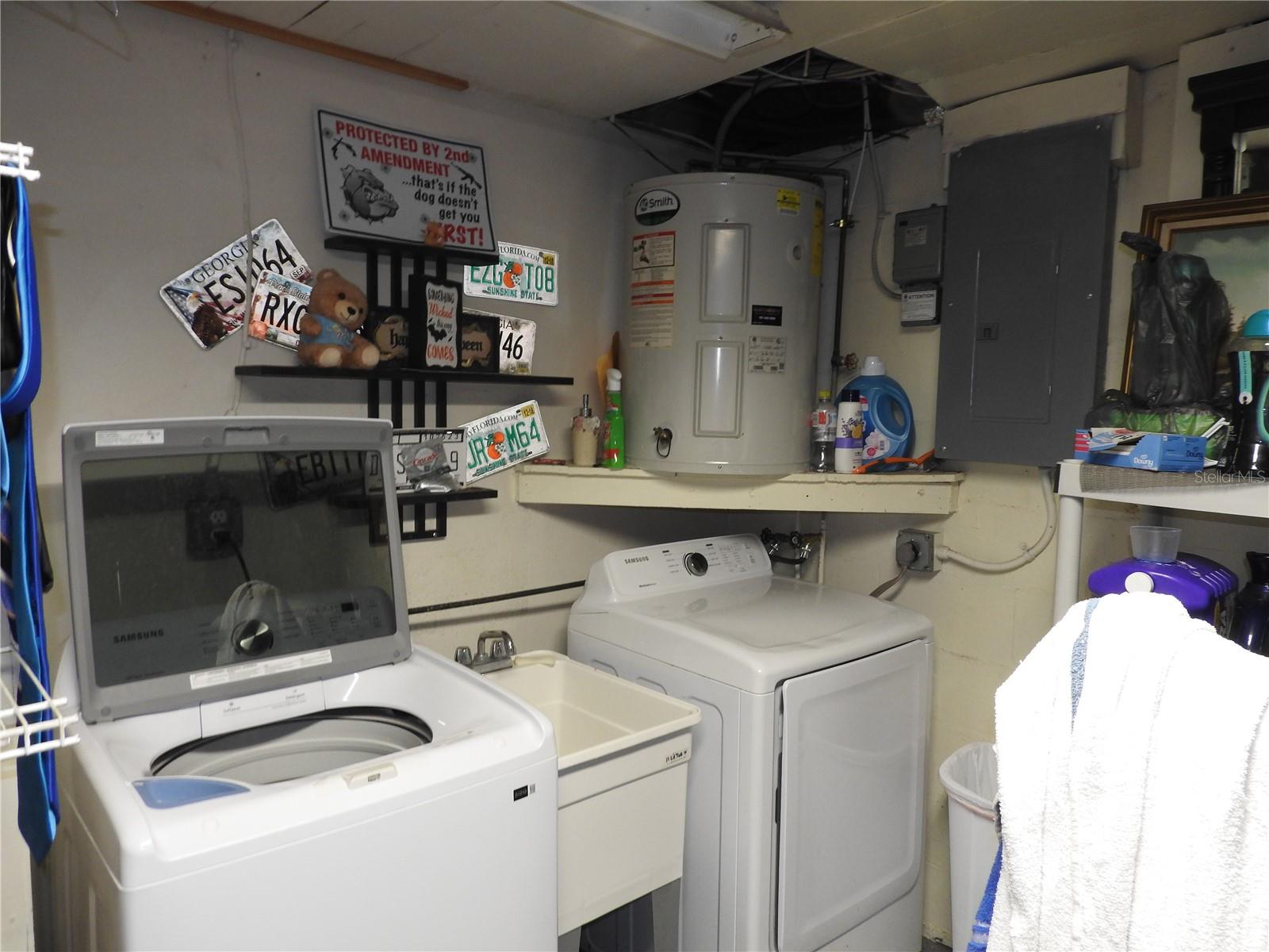 HOLIDAY LAKE ESTATES - Residential