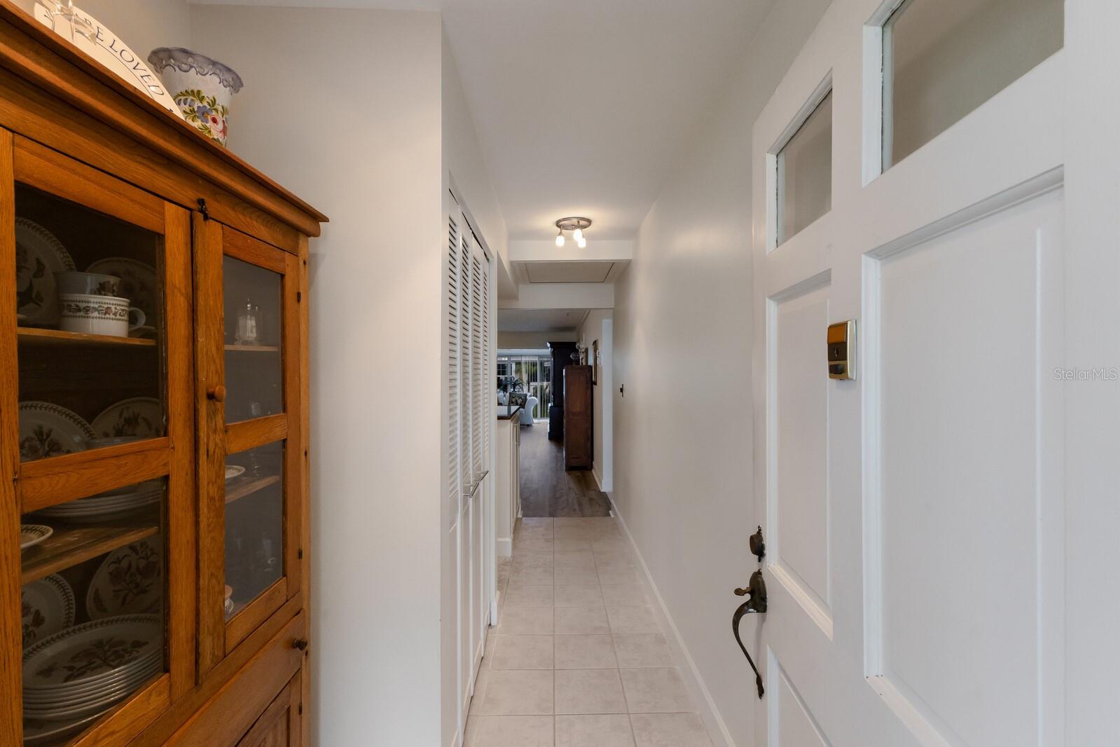 4414 MOUNT VERNON DRIVE 1