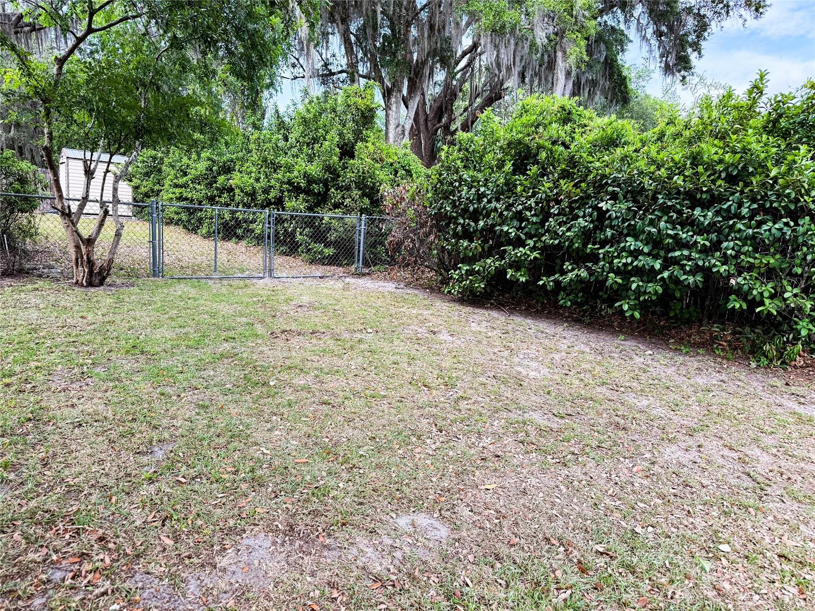 LAKE BREEZE ESTATES - Residential